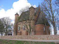 Сынковичи. Церковь-крепость XVI века Сынковичи. Церковь-крепость XVI века